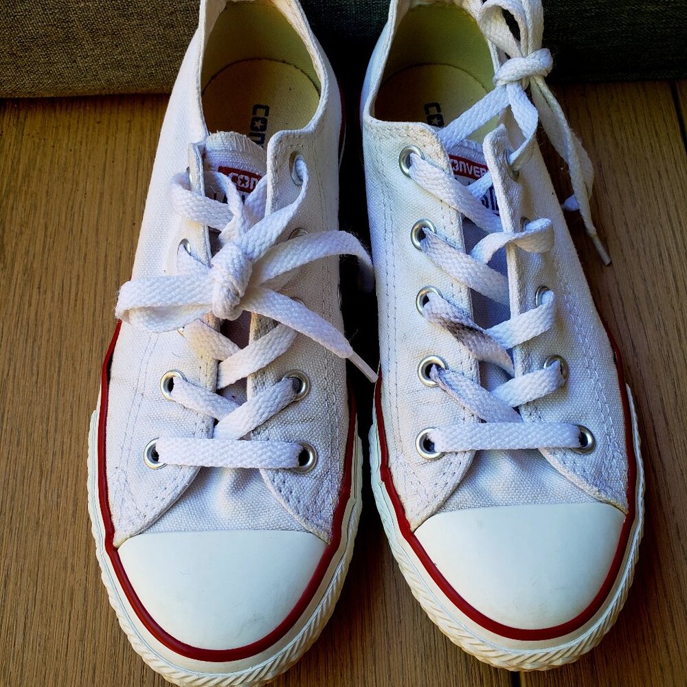 EUC CTAS Converse vintage old school optic white canvas (2Y) KICKS